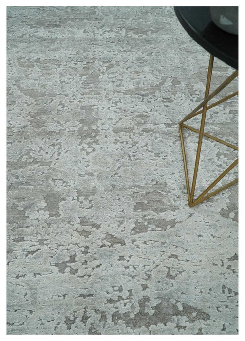 Hand Carved Texture Modern abstract Silver and Gray Hand Knotted 8x10 wool and Art Silk Area Rug