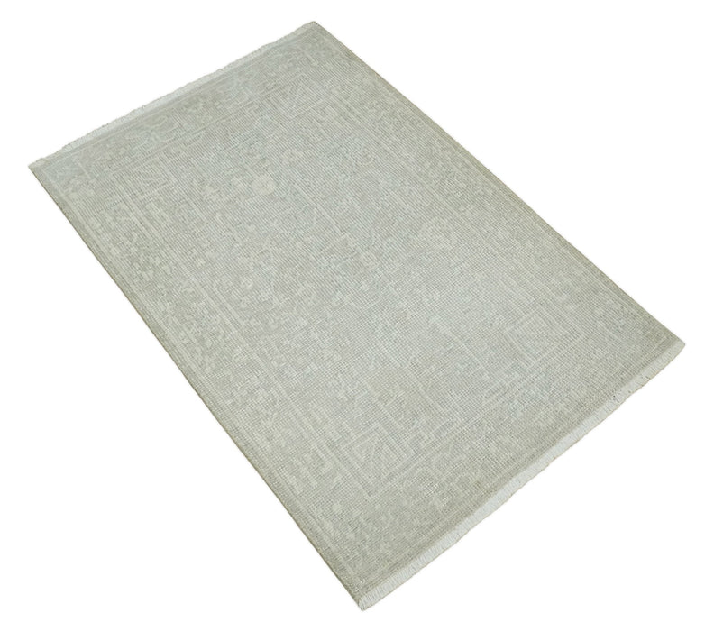 Hand Knotted 2x3 Beige and Ivory Traditional Persian Oushak Wool Rug | N6223