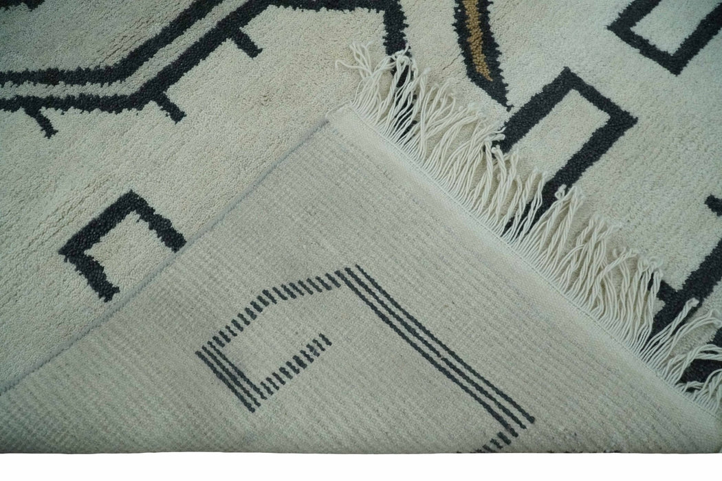 Hand Knotted 8x10 Ivory and Charcoal Wool Traditional Tribal Art Antique South Western Rug |  TRDCP1292810