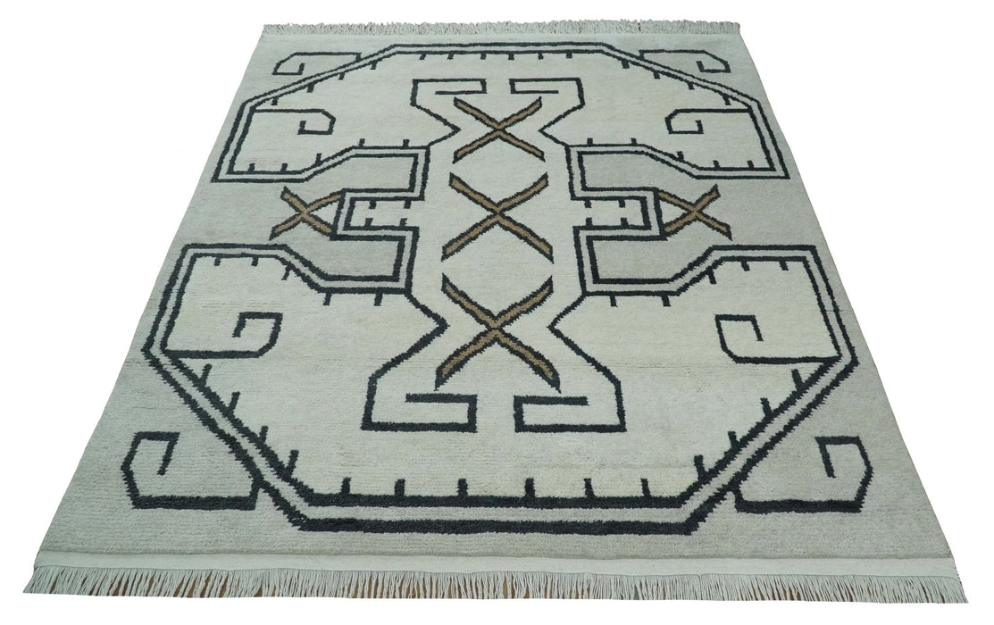 Hand Knotted 8x10 Ivory and Charcoal Wool Traditional Tribal Art Antique South Western Rug |  TRDCP1292810