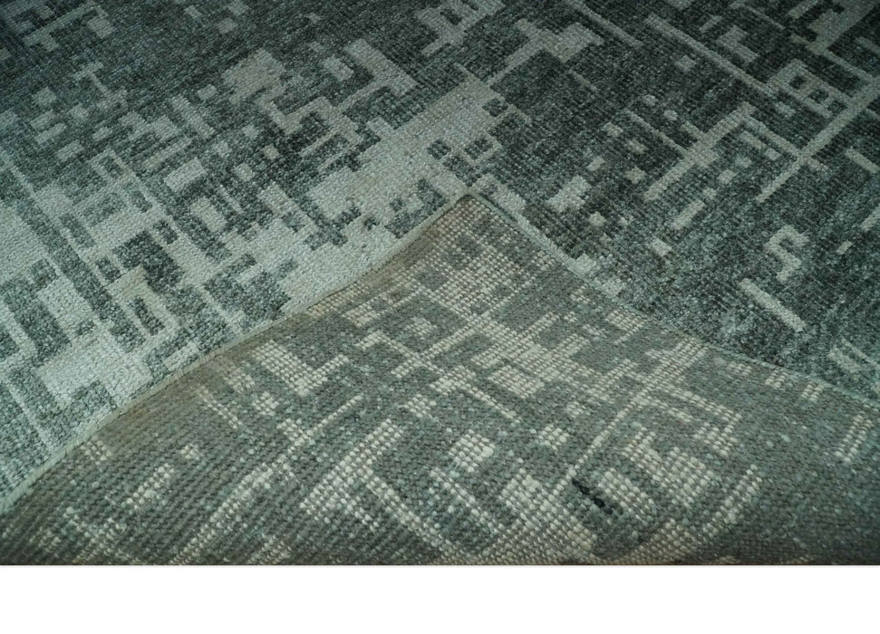 Hand Knotted Gray and Silver 5x8 Modern Abstract Contemporary Recycled Silk Rug