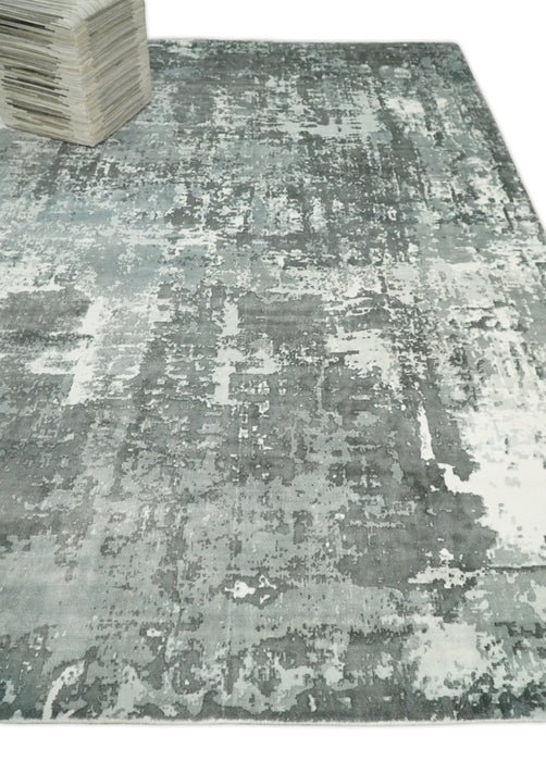 Handmade 8x10 Ivory, gray and Charcoal Blended Wool and Bamboo Silk Area Rug