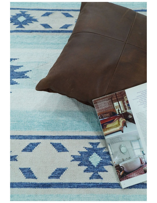 Handmade Boho 2x3, 5x8 and 8x10 White and Blue Wool Blend Dhurrie Rug | VIK1