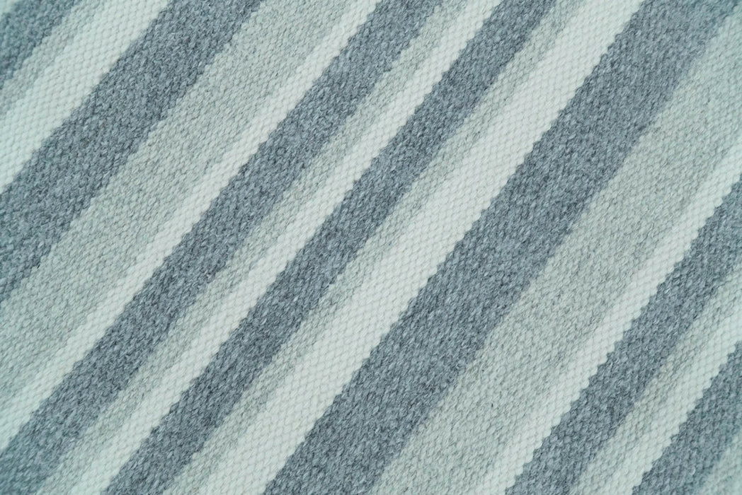 HANDMADE BOHO 5X8 AND 8X10 WHITE AND Gray WOOL BLEND DHURRIE RUG | VIK2
