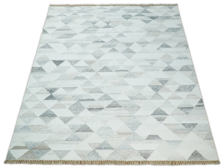 Ivory and Gray Boho Kilim Rug made with Fine Wool Blend | SE5