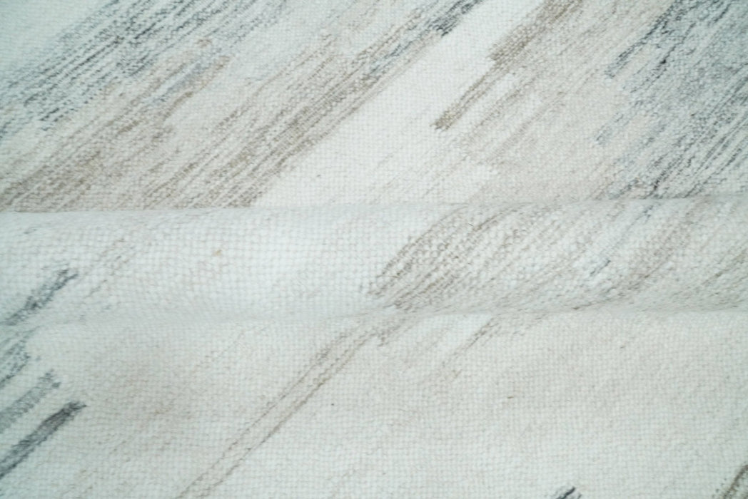 Ivory and Gray Kilim Rug made with fine wool and viscose | SE1