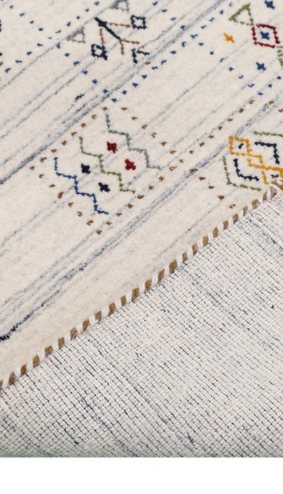 Ivory Tribal Design Hand Loomed Wool Area Rug