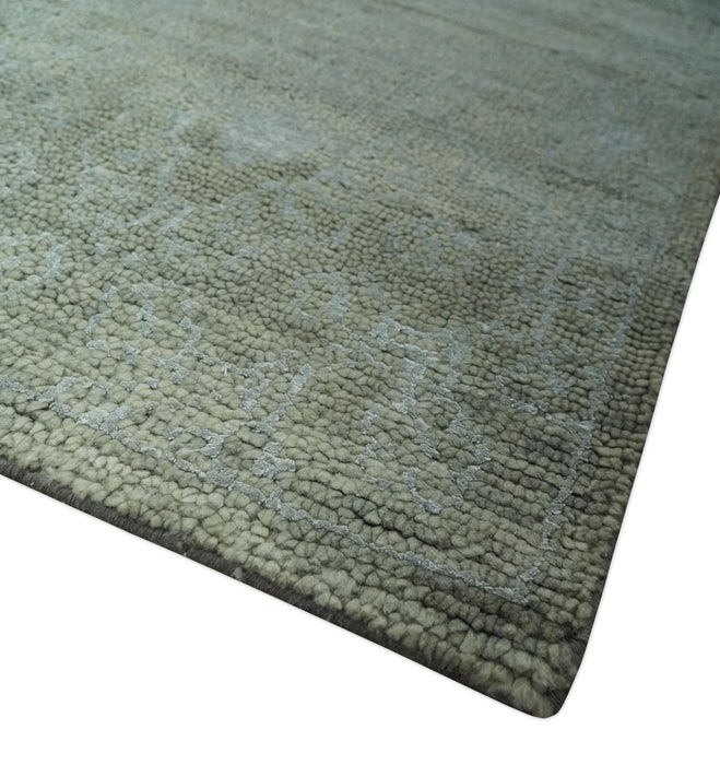 Light Green and Silver Traditional Large design 5x8 Hand Knotted wool and Art Silk Area Rug