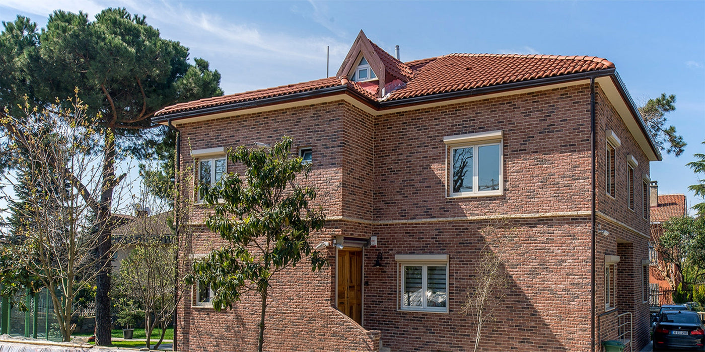 Barok Antique Red Manufactured Stone Handmade Brick Veneer - Livfloors Collection