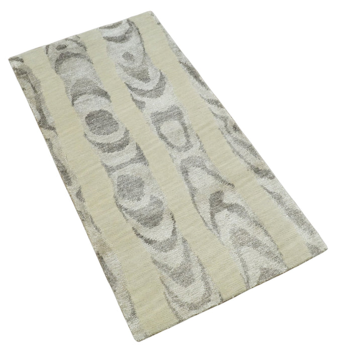 Modern Abstract 2x3 Beige and Gray Hand Knotted Entryway Wool and Silk Area Rug | TRD3367123