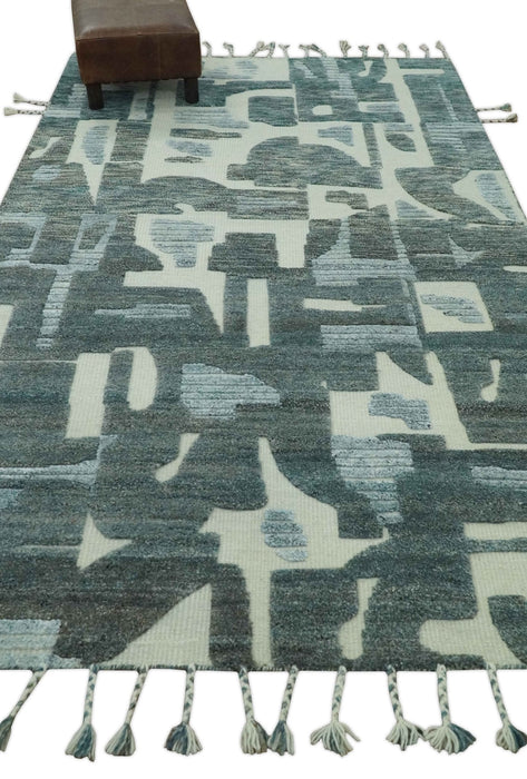 Modern abstract Carved Texture Green, Ivory and Silver 5x8 Hand Knotted Wool Area Rug