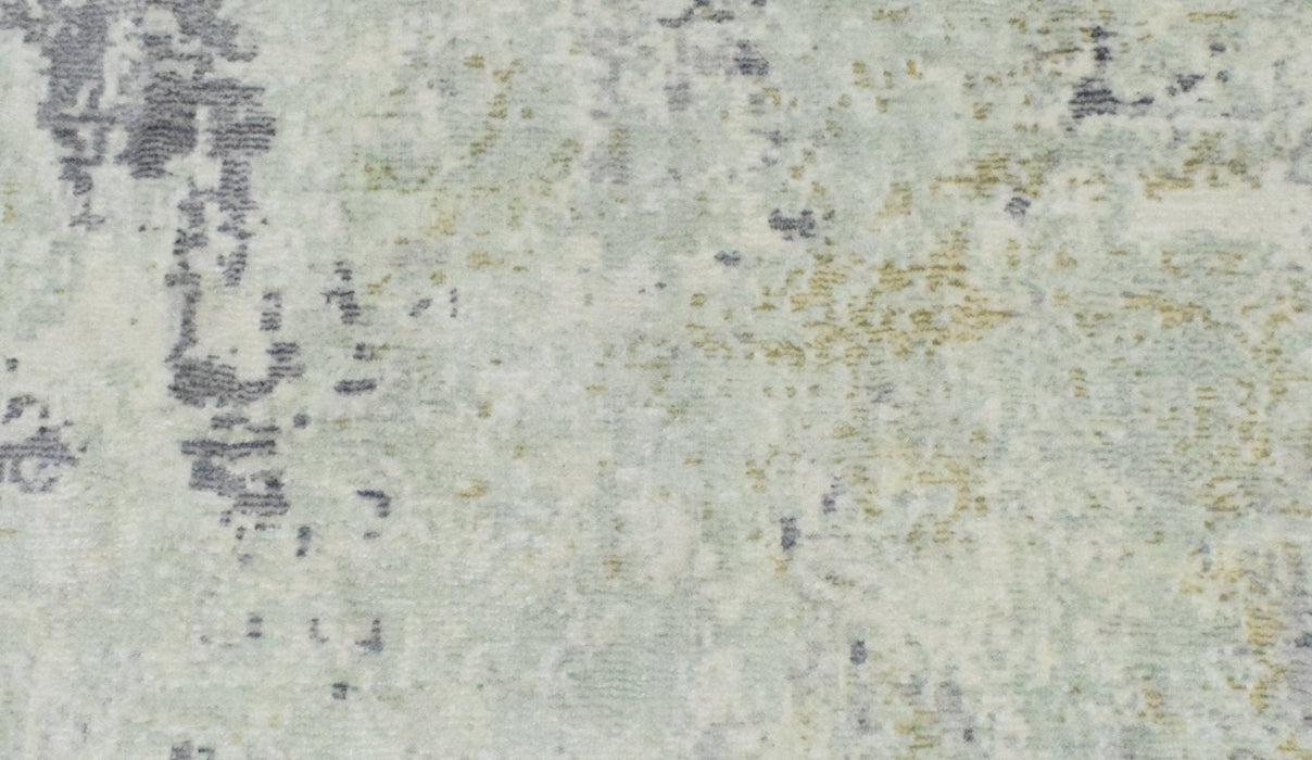 Modern Abstract Gray and Ivory Rug made with Art Silk | TRD10132