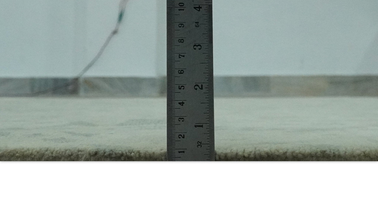 Modern Abstract Gray, Green and Silver Hand loom 4.6x6.6 wool and Art Silk Area Rug