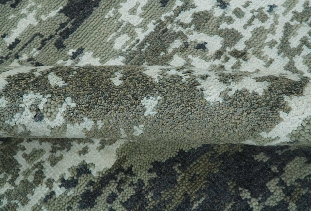 Modern abstract Green, Charcoal, Ivory and silver Hand Knotted 5x8 wool Area Rug