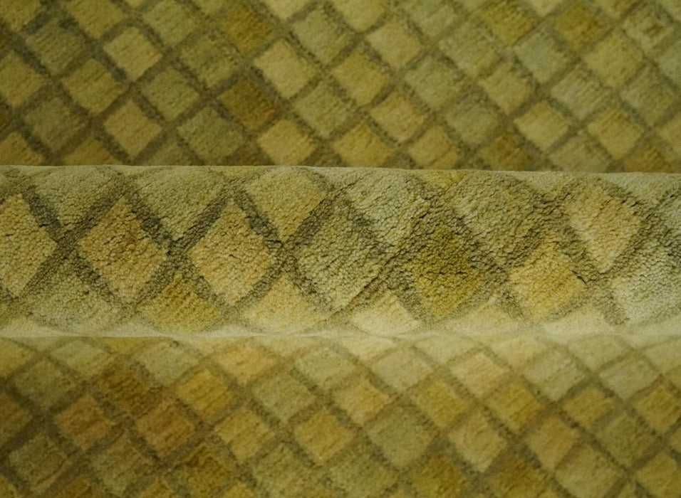 Modern Geometrical Boxes Olive Hand loom 5x8 wool Area Rug