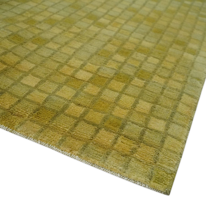 Modern Geometrical Boxes Olive Hand loom 5x8 wool Area Rug