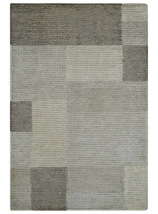 Modern Geometrical Hand knotted 2x3 Gray, Beige and Silver Area Rug | N5323