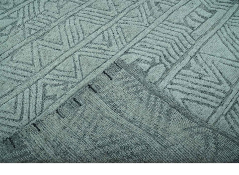 Modern Geometrical Silver and Gray Chevron Design Hand Carved  wool Rug