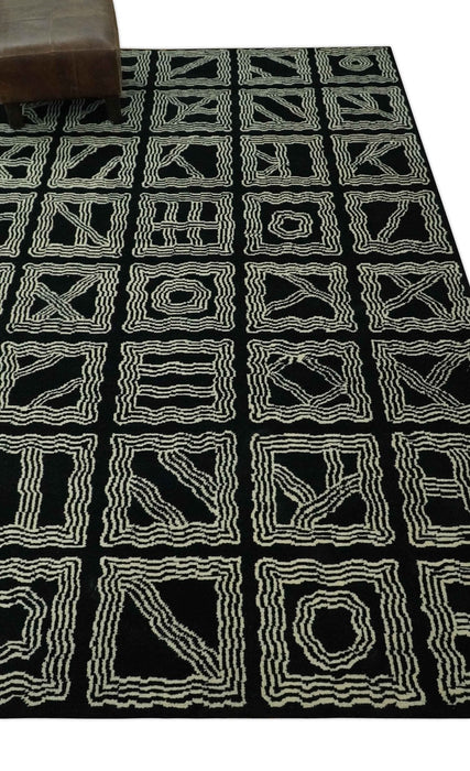 Modern Geometrical Square design Black and Ivory 5x8 Hand loom wool area Rug