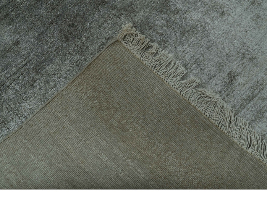 Modern Gray Solid Design 6x8.7  Hand Knotted Wool Area Rug