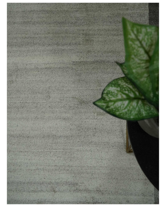 Modern Scandinavian 6x8 Ivory and Silver Wool Hand Woven Area Rug | HL16