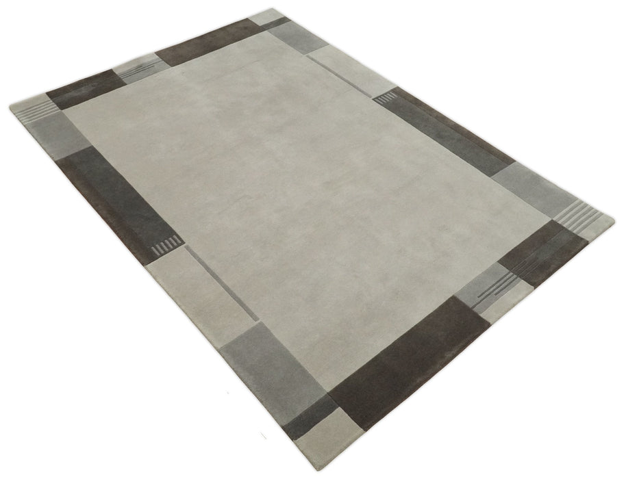 Modern Scandinavian 6x8 Silver and Gray Wool Hand Woven Area Rug | HL8