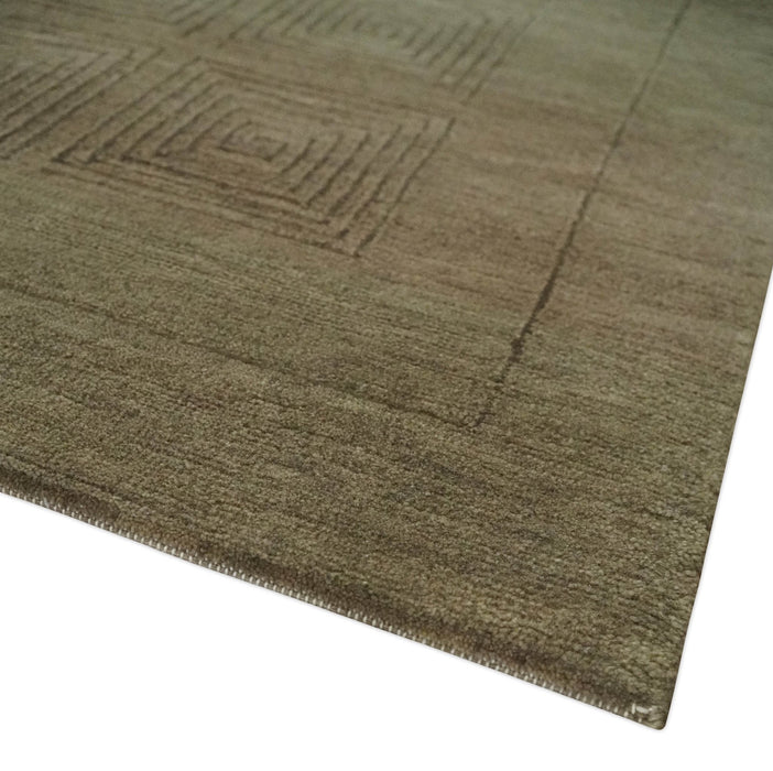Modern Solid Olive Geometrical Pattern Contemporary Handloom 5x7 wool and Art silk Area Rug