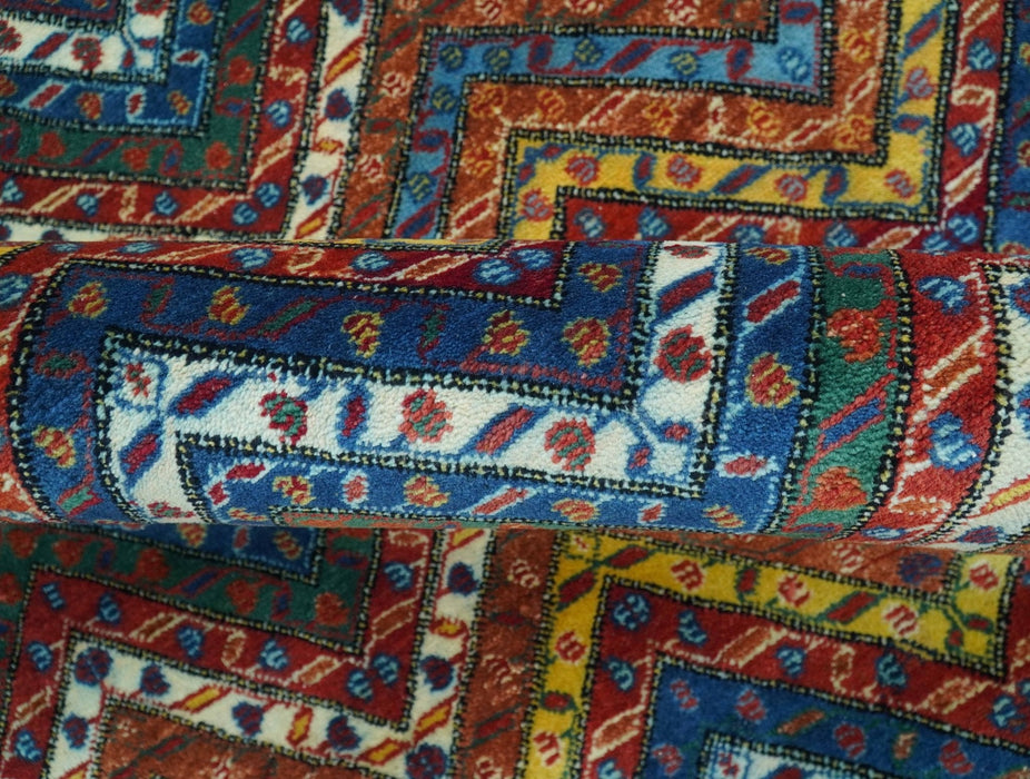 Multicolor Modern Chevron Design 7x10 Hand Knotted wool Area Rug