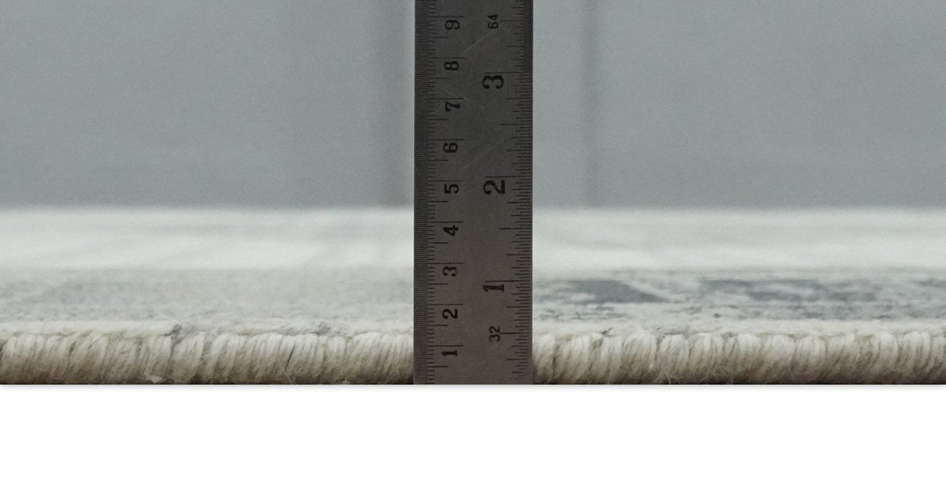 Natural Wool Hand Knotted Ivory and Gray Traditional Multi size wool Area Rug, Kids, Living Room and Bedroom Rug