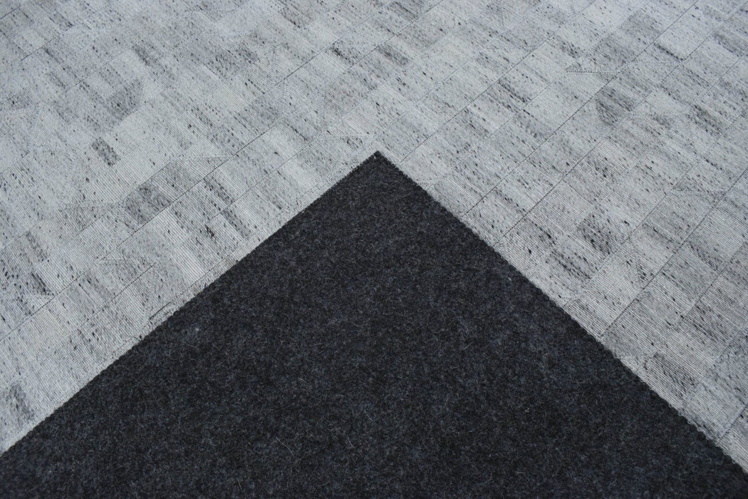 Handmade Hairon 5x8 Genuine Leather Geometric Design Gray and Silver Area Rug | LR13