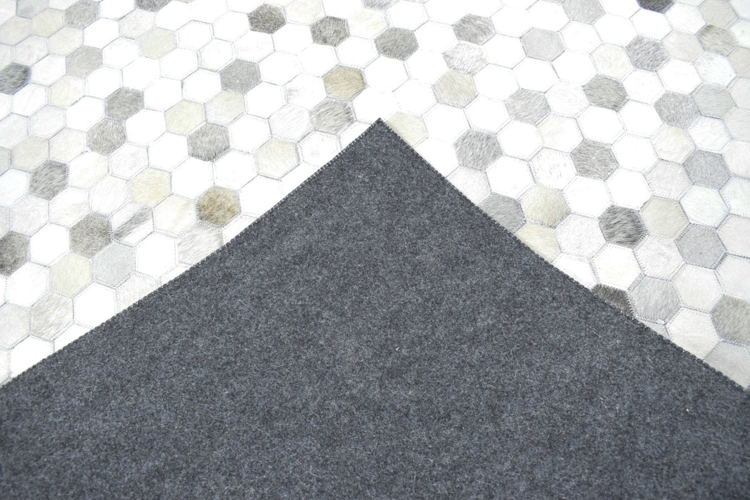 Handmade Hairon Genuine Leather Ivory and Silver Area Rug | LR1