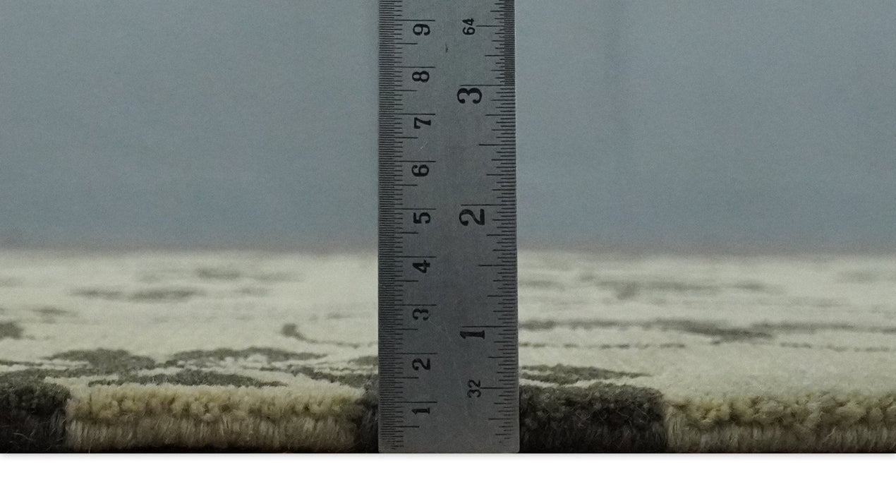 Olive and Dark green Hand Knotted 4x6 Floral Wool and Silk Area Rug