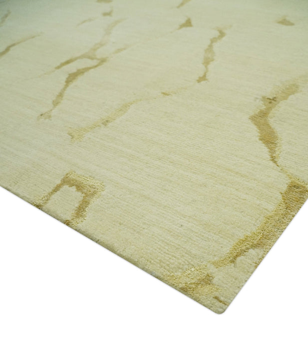 Olive and Gold Modern Abstract Design Hand loom 6x9 wool and Art silk Area Rug