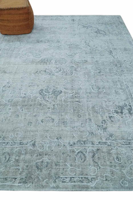 One of a Kind Traditional 8x10 Ivory, Gray and Charcoal Traditionally Hand Loomed Art Silk Area Rug