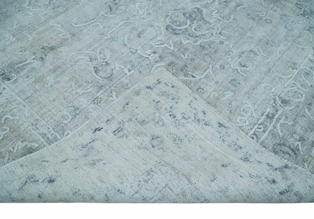 One of a Kind Traditional 8x10 Ivory, Gray and Charcoal Traditionally Hand Loomed Art Silk Area Rug