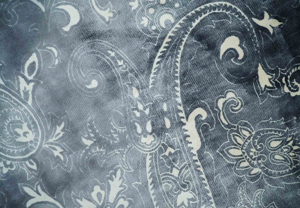 Premium look Charcoal, Ivory and Silver Hand loom Traditional Boteh Design Wool and Viscose Area Rug