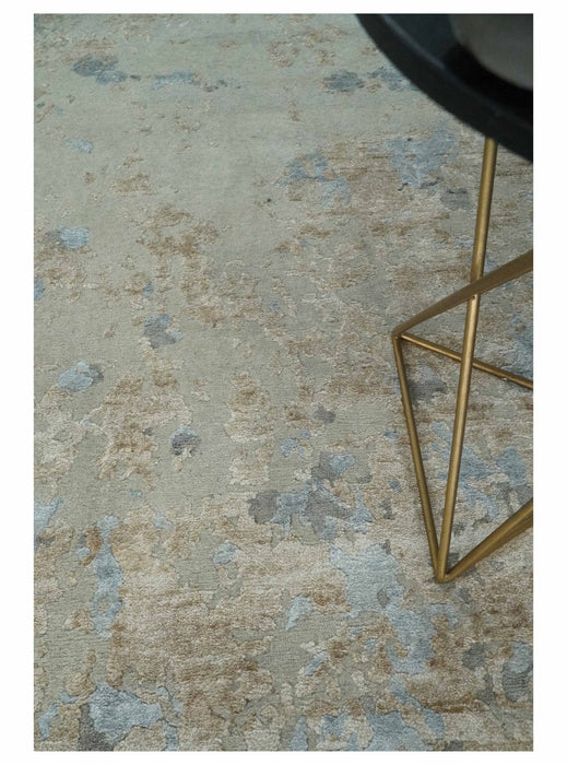 Premium look Hand knotted Silver and Blue modern Abstract wool and Silk Blended 7.10x9.6 Area Rug