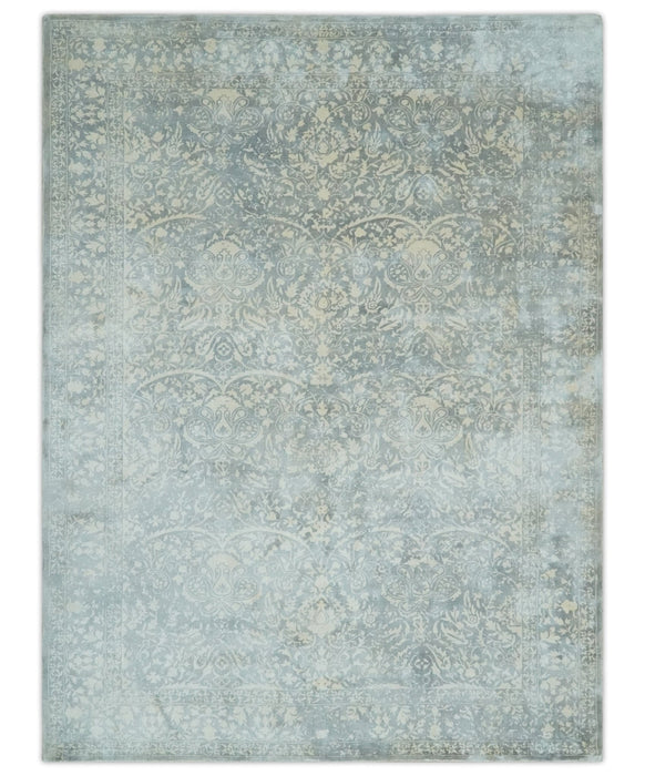 Premium Style Traditional Large Design Gray, Silver and Beige 5.6x7.9 Viscose Area Rug