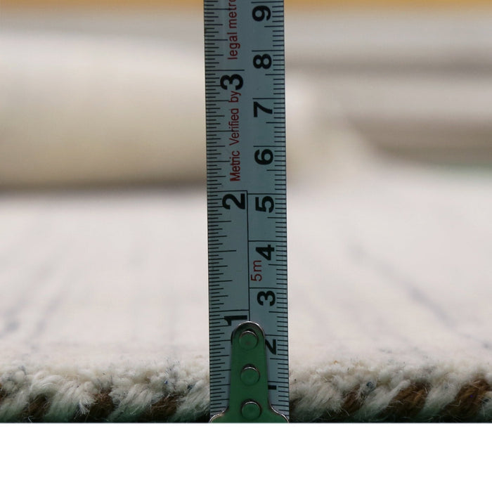 Ready to Ship Contemporary Ivory Design Hand Loomed Wool Rug