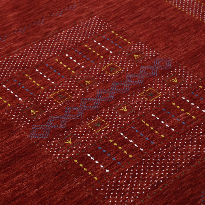 Ready to Ship Red Center Pattern Hand Loomed Wool Area Rug