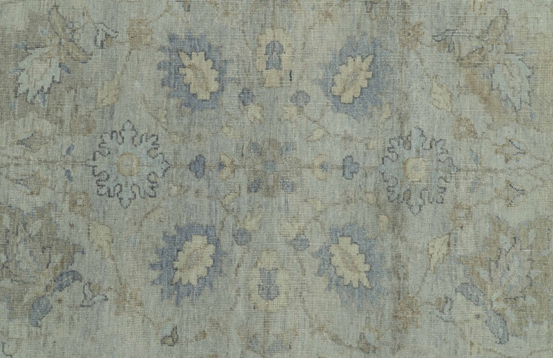 Silver And Beige Traditional Design Hand Knotted 4x5.6 Wool Area Rug