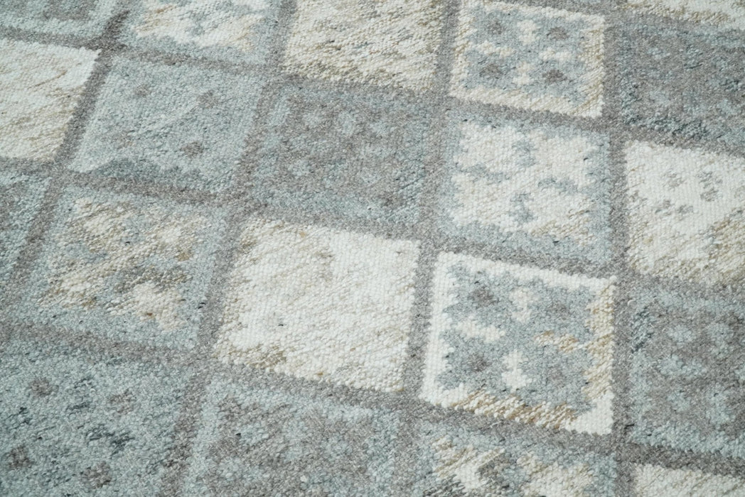 Silver and Brown Kilim Rug made with Fine wool and Viscose | SE3