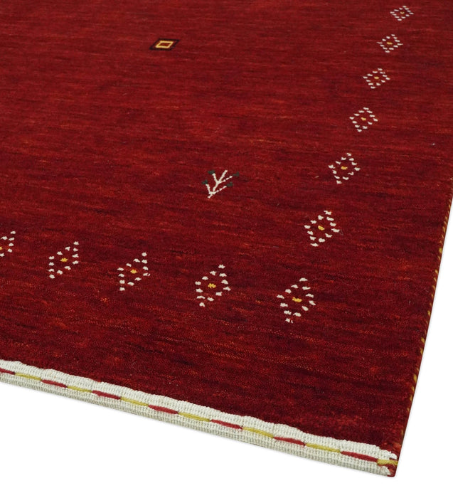 Solid Plain Maroon Geometrical Design Hand loom 4.6x7 wool area Rug