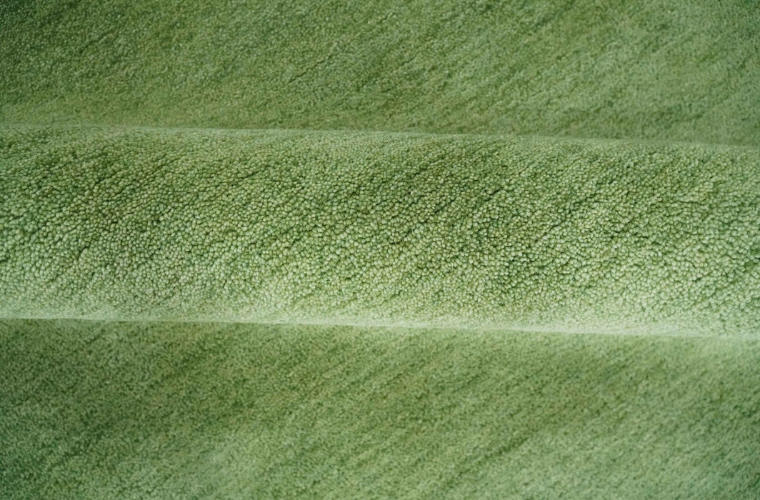 Solid Green Woolen Hand Tufted contemporary 8x10 wool Rug