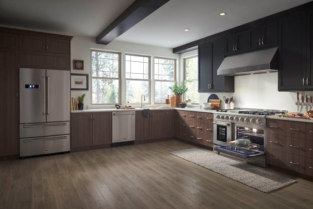 THOR Kitchen Package - 48" Dual Fuel Range, Range Hood, Microwave, AP-HRD4803U-5
