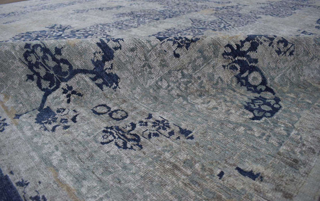 Traditional Handmade Silk and Wool  8x10 Area Rug | TRD1635810