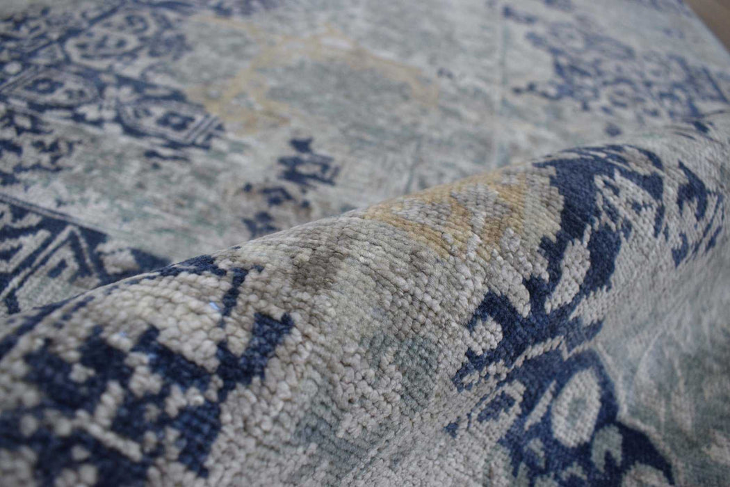 Traditional Handmade Silk and Wool  8x10 Area Rug | TRD1635810