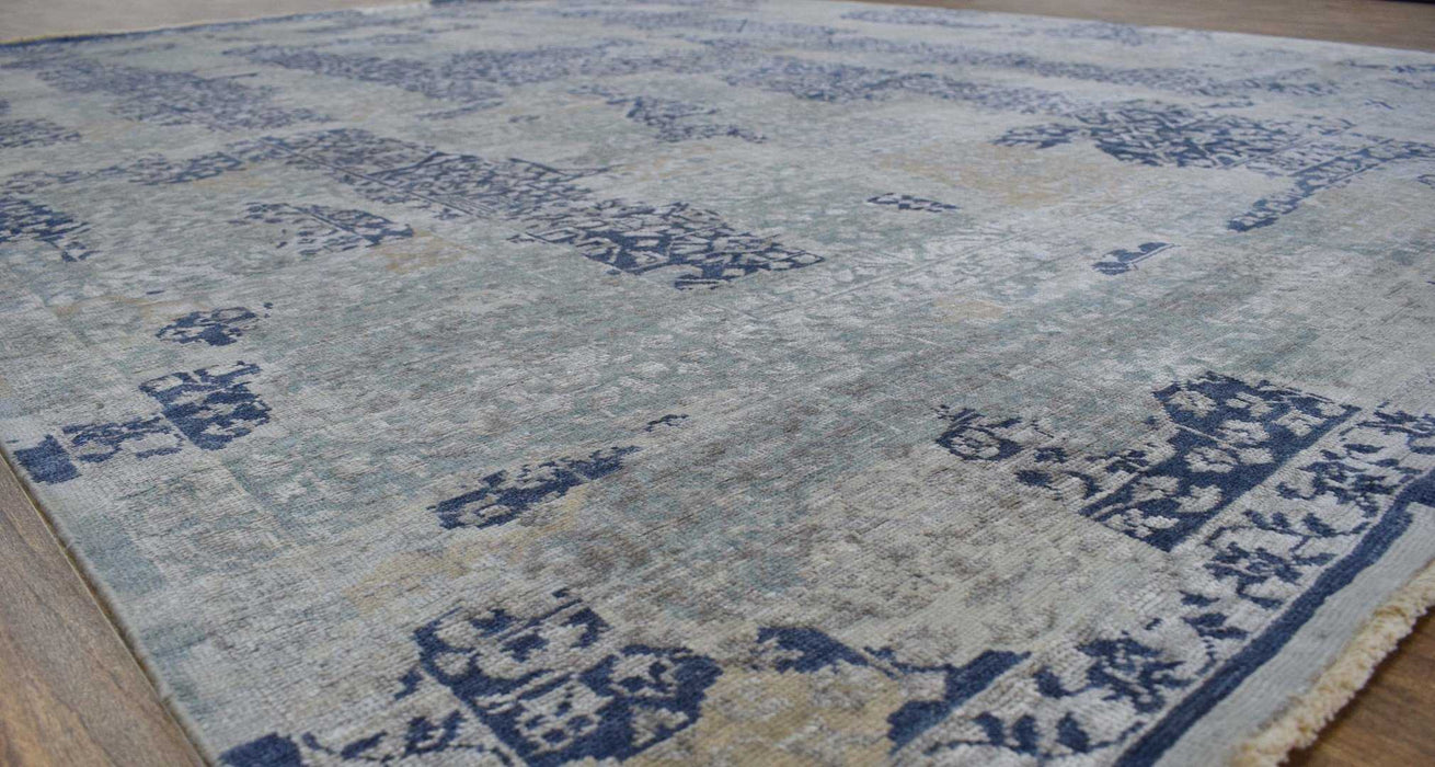 Traditional Handmade Silk and Wool  8x10 Area Rug | TRD1635810