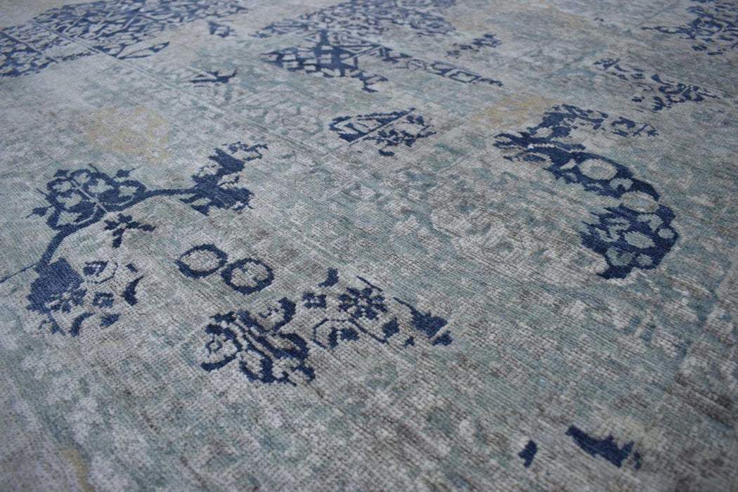 Traditional Handmade Silk and Wool  8x10 Area Rug | TRD1635810