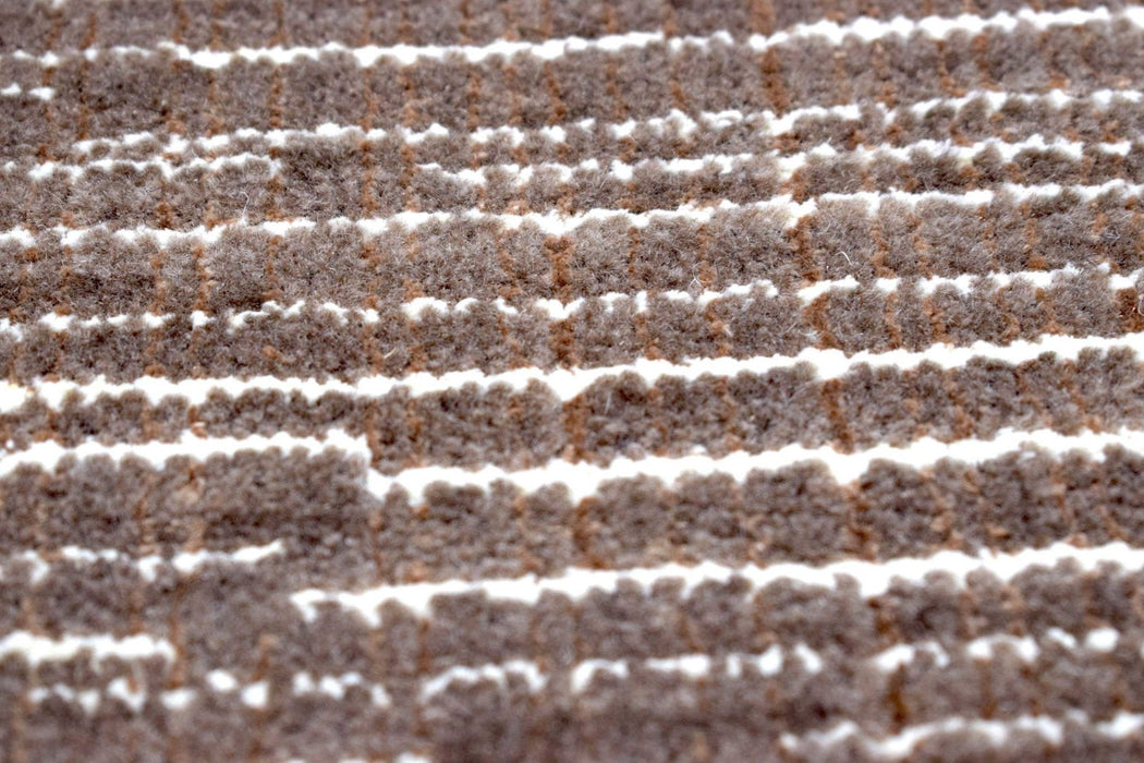 Brown and Ivory Traditional Handmade Wool & Viscose 2x3 Area Rug | TRD140323